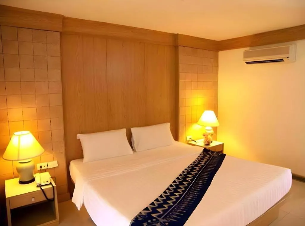Phi Phi Banyan Villa