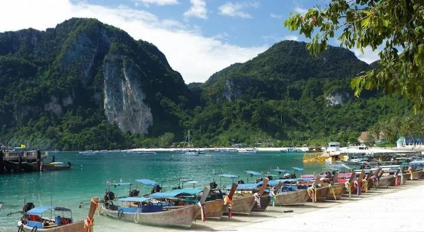 Phi Phi Banyan Villa 3*, Islas Phi Phi
